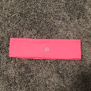 Lululemon headband, neon pink color